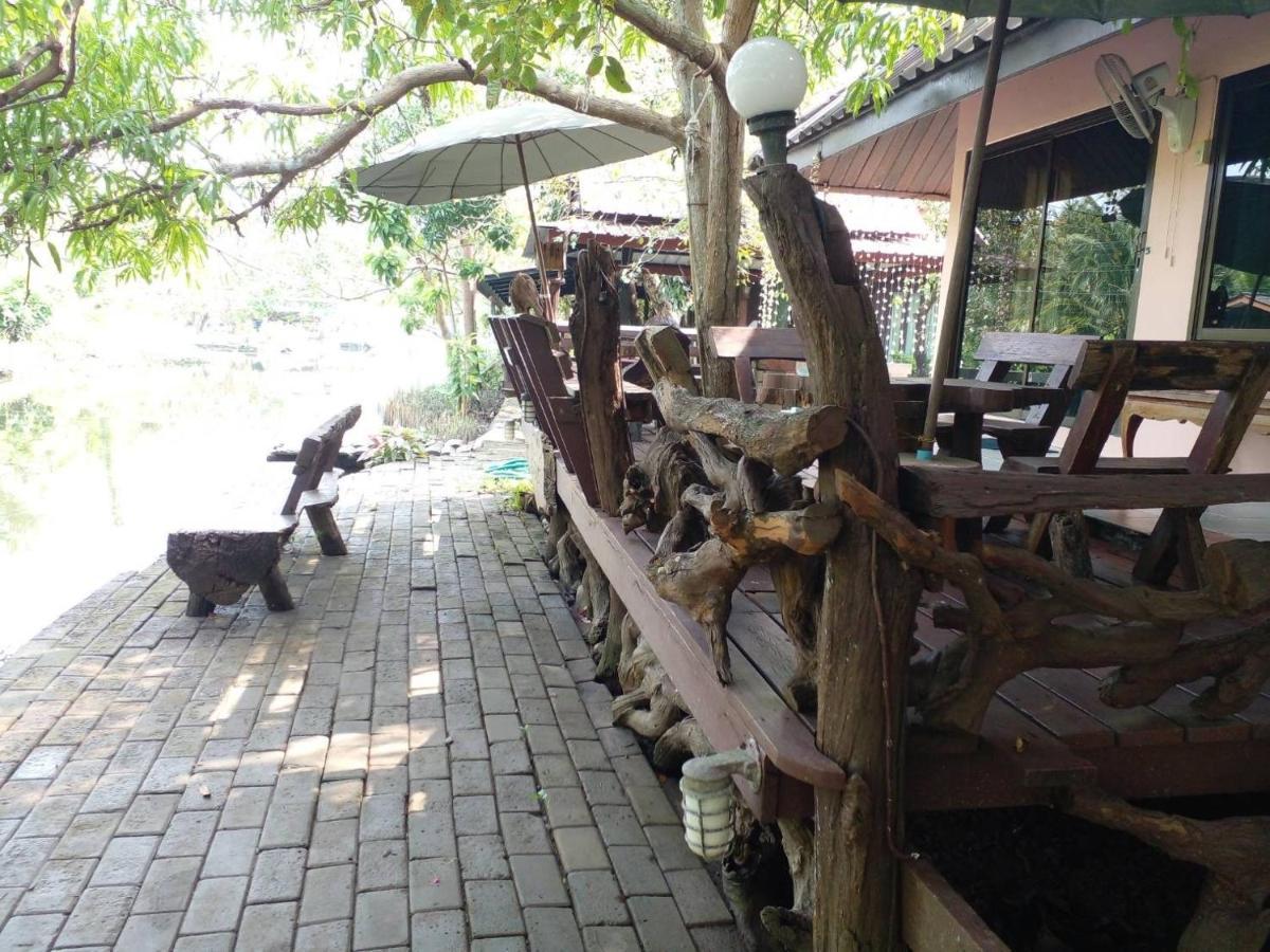 Baansuanleelawadee Resort Amphava Kültér fotó